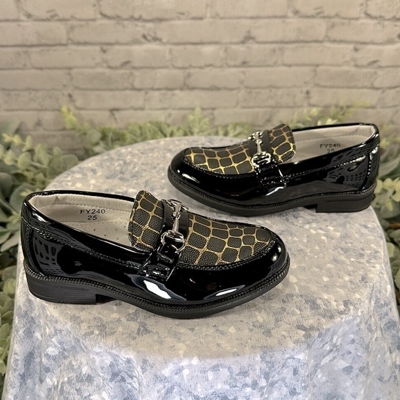 Just One Sight - Black Patent Round Toe Dress Bit Loafer Little Boys 8.5M🖤NWOT - Picture 4 of 10